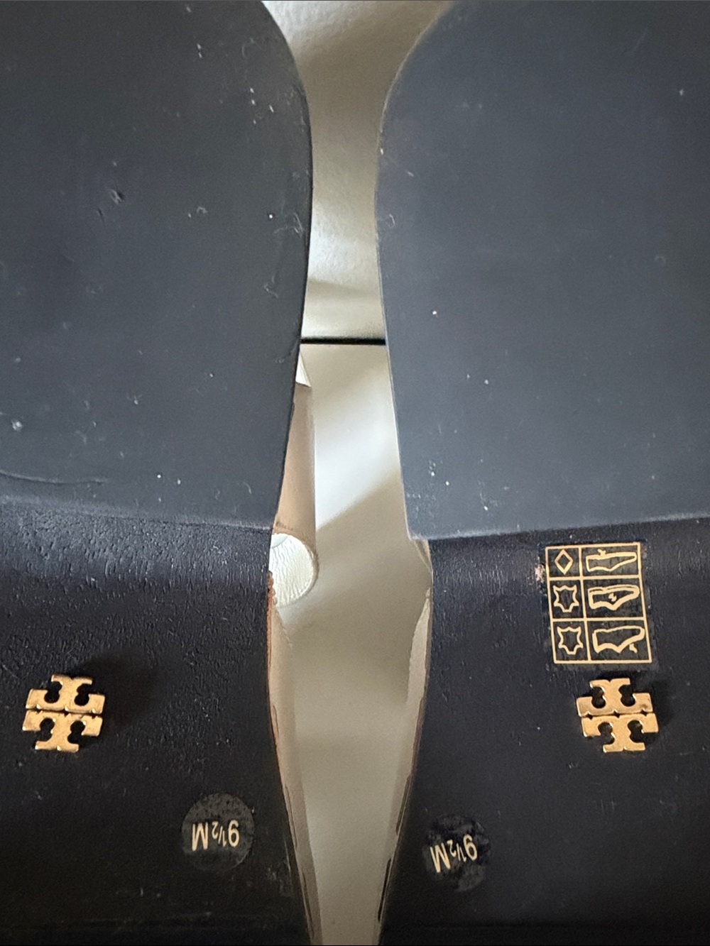 Tory Burch Runway Lug-sole Leather Clog Clogs. Cream Sz 9.5 - Picture 9 of 11